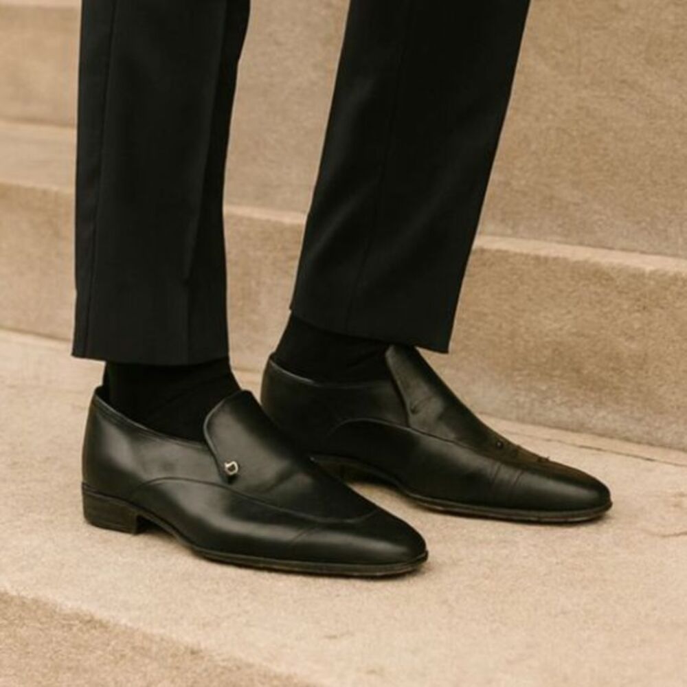 BALLY International Black Leather Slip On Loafer Dress Shoes  Mens Size 9